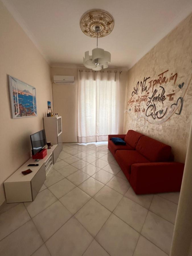 La Finestra Di Fronte Apartman Nápoly Kültér fotó